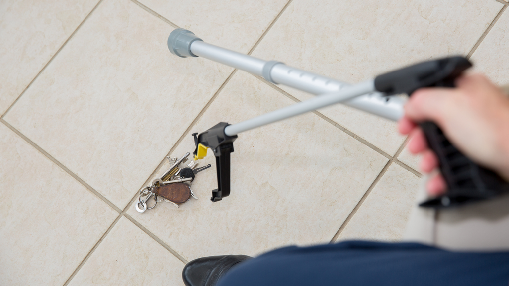 best grabber reacher tool for elderly